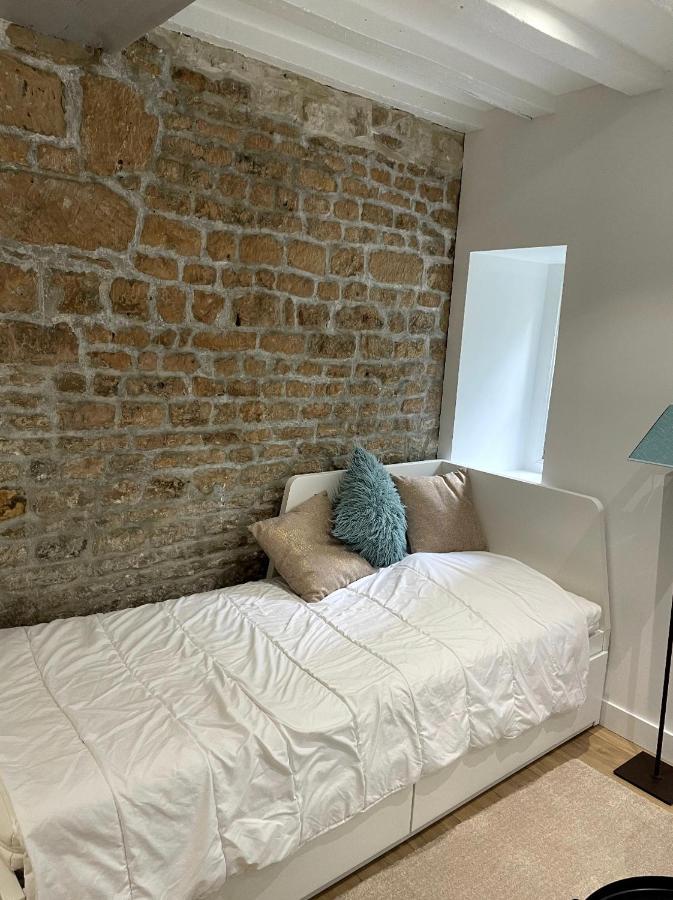 Superbe Appartement Avec Acces Patio Caen Exterior photo