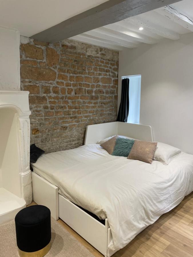 Superbe Appartement Avec Acces Patio Caen Exterior photo